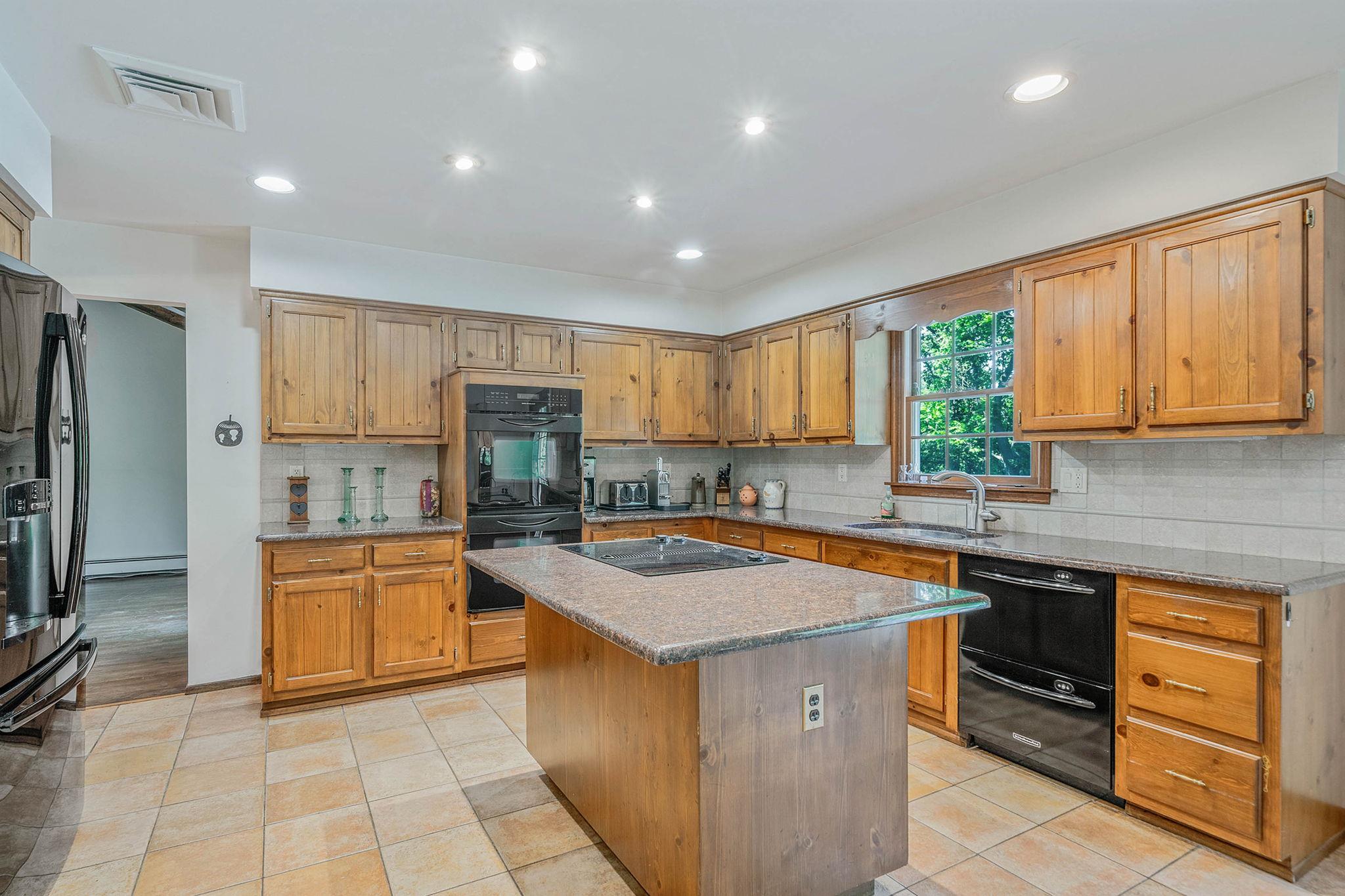 7 Sandpiper Court, Shoreham, New York image 13