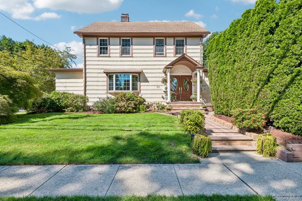 77 JEFFERSON AVE, ROSLYN HEIGHTS, NY 11577 - Image 841ca8635a3bcb3d05c233e611ddccfa/1115317183
