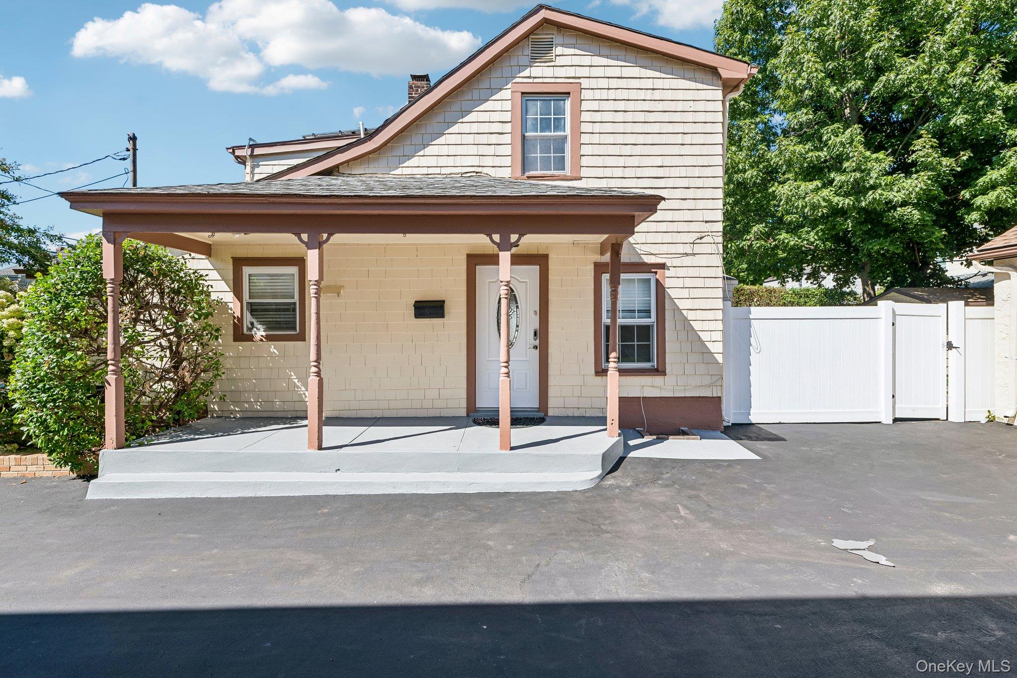 77 Jefferson Avenue