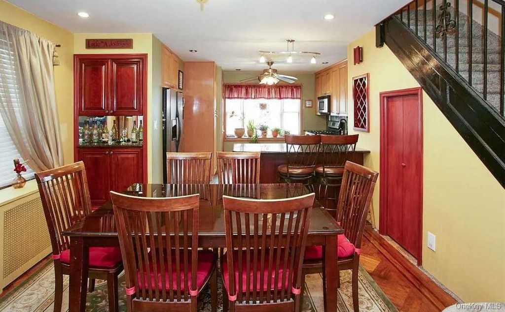 Photo of 61-56 62nd Avenue, Middle Village, NY 11379 (MLS # 990282)