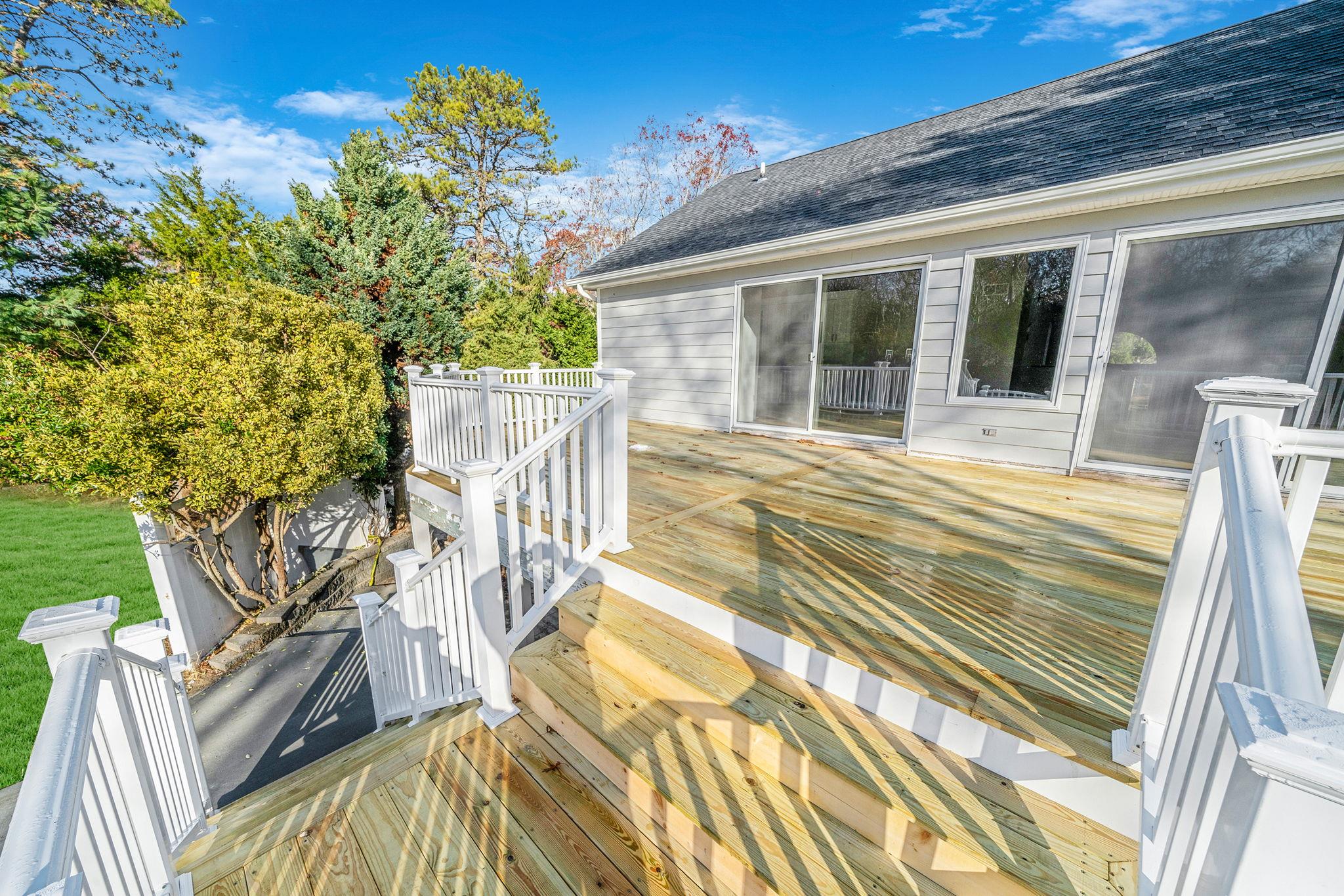 23 Red Creek Circle Cir, Hampton Bays, New York image 9