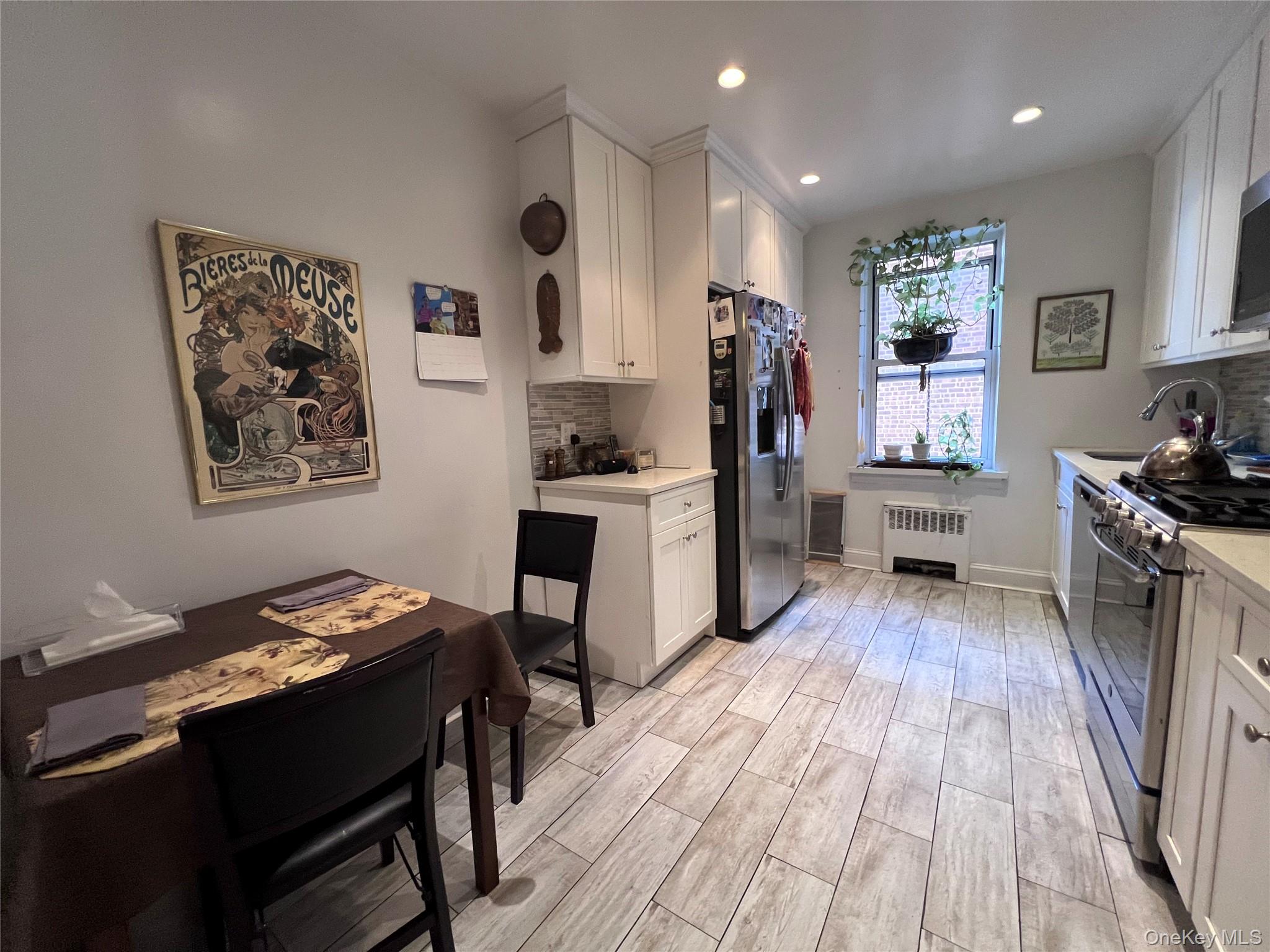 2080 Barnes Avenue 5C