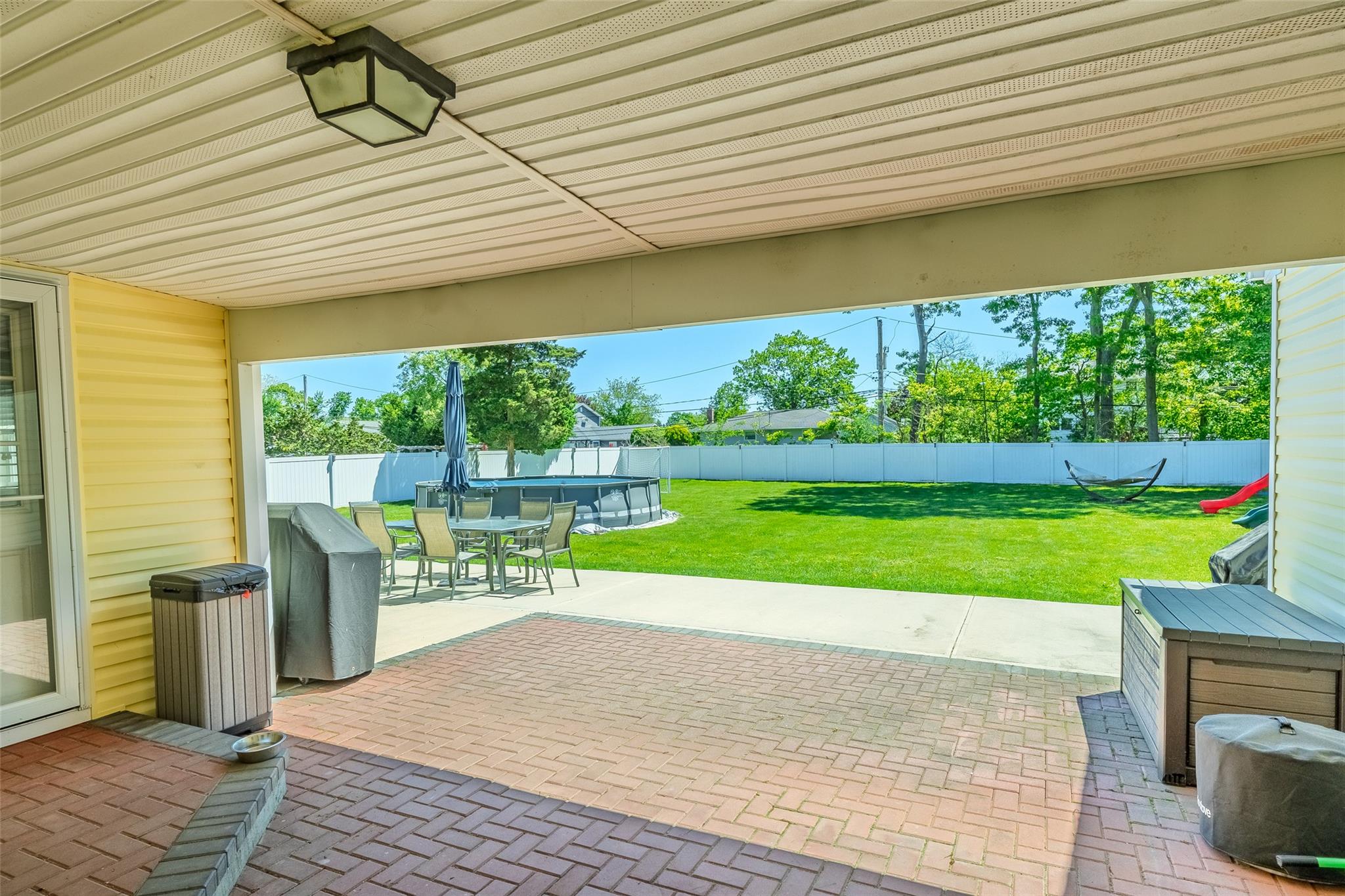 39 Harned Road, Commack, New York image 38
