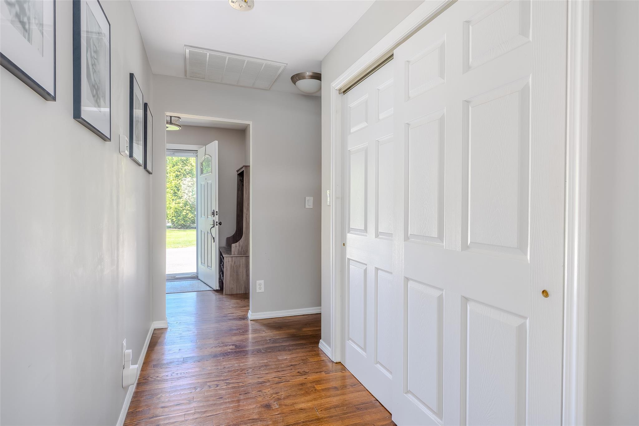 39 Harned Road, Commack, New York image 16