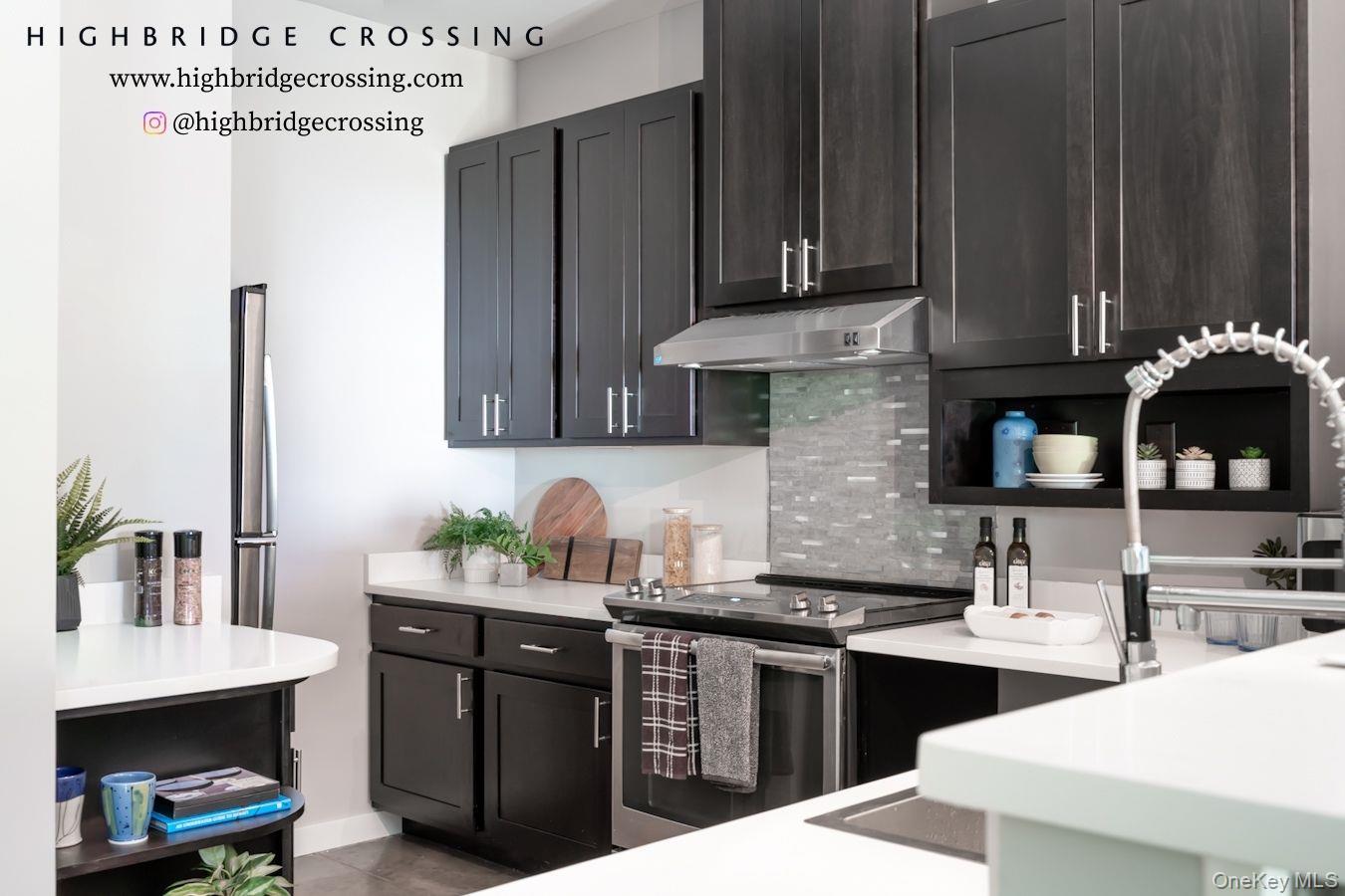 128 Vineyard Avenue 210