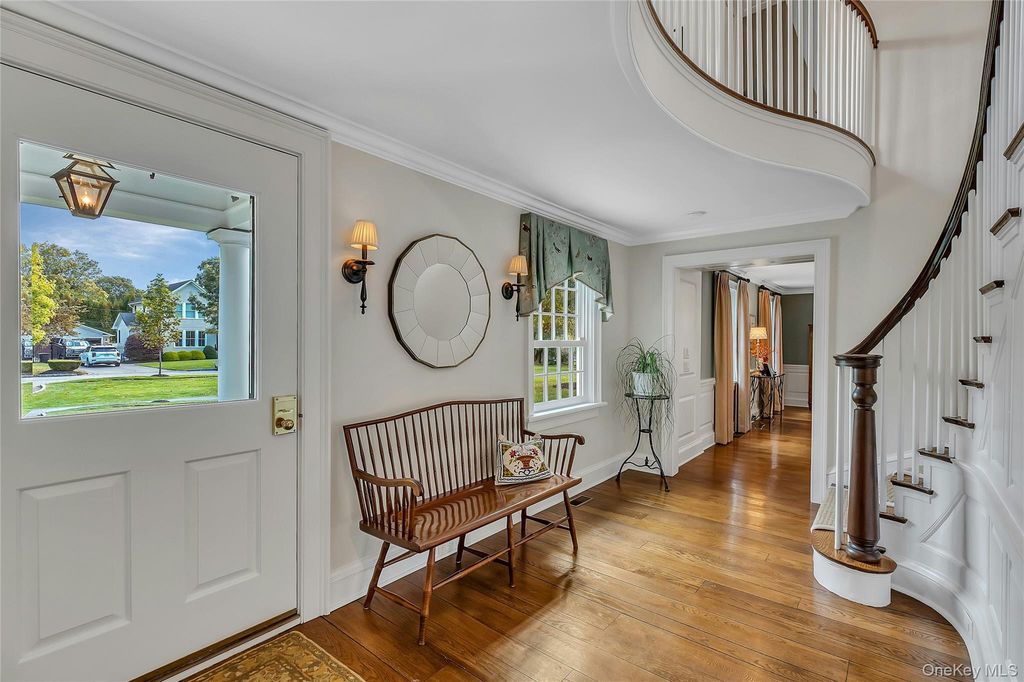 Photo of 308 Greene Avenue, Sayville, NY 11782 (MLS # 968426)