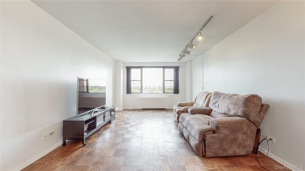 Photo of 6120 Grand Central Parkway #A704, Forest Hills, NY 11375 (MLS # 978115)