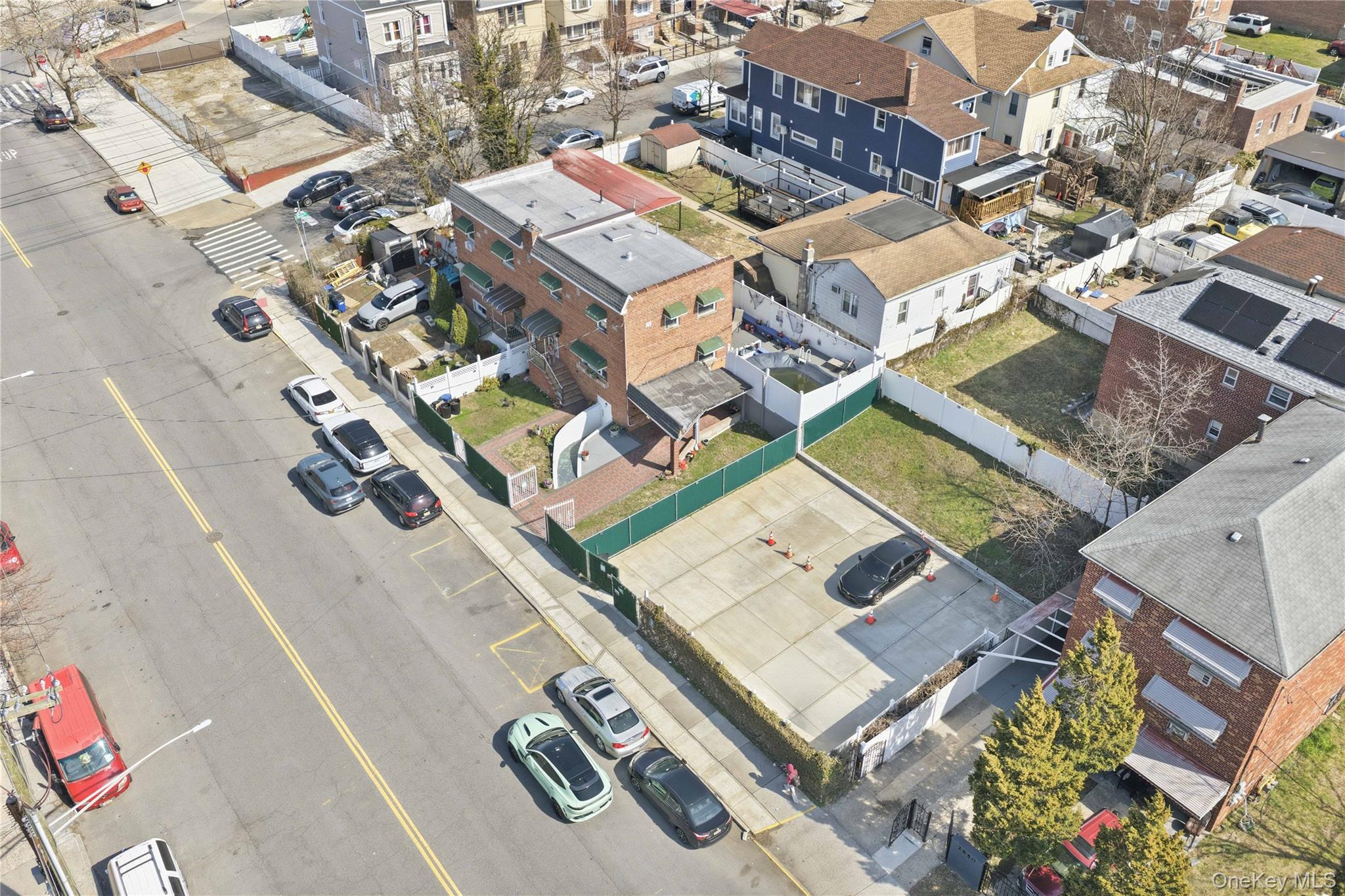 2864 Dewey Avenue