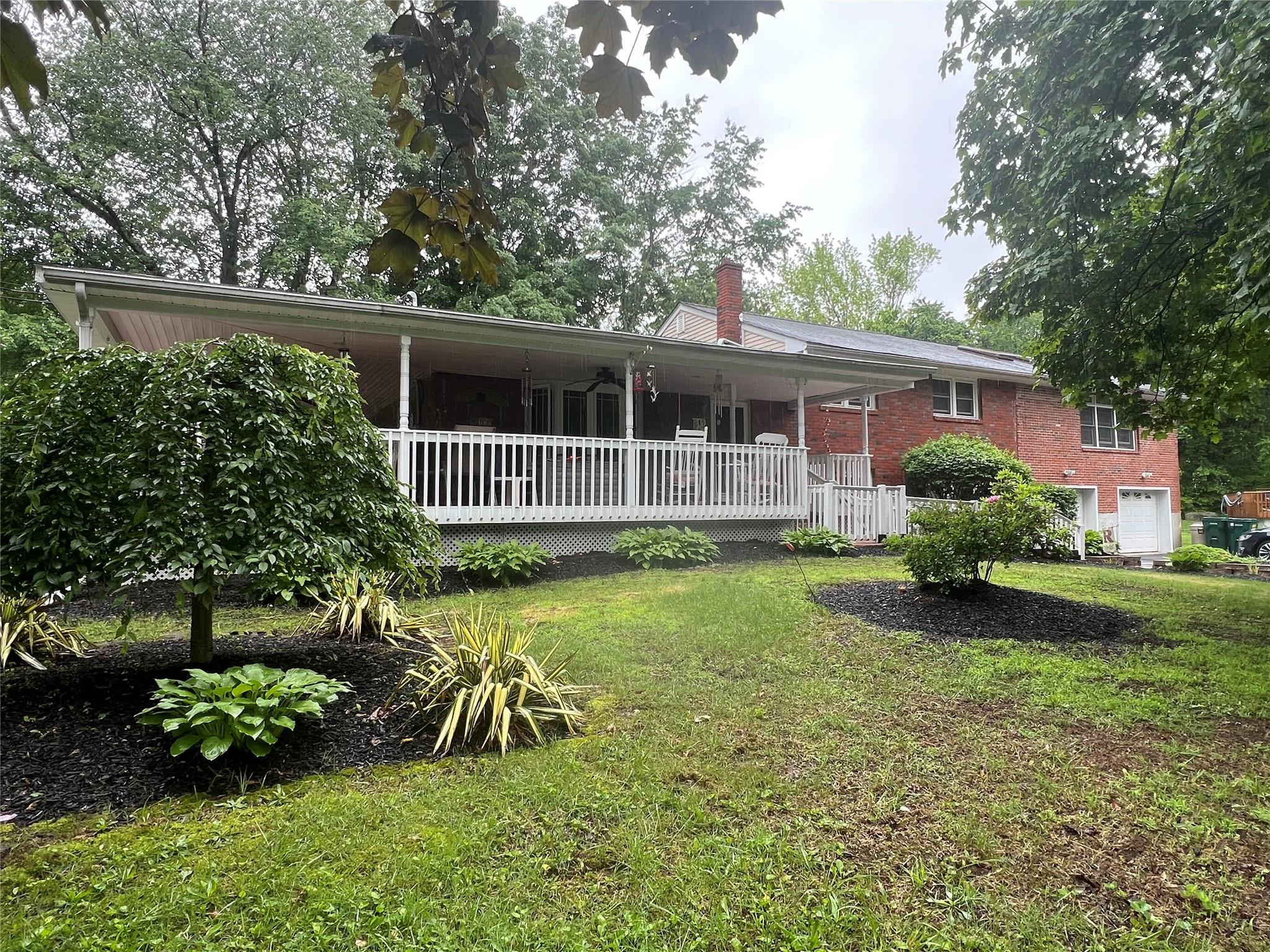 Lugo Lane, Plattekill, New York - 5 Bedrooms  
3 Bathrooms  
11 Rooms - 