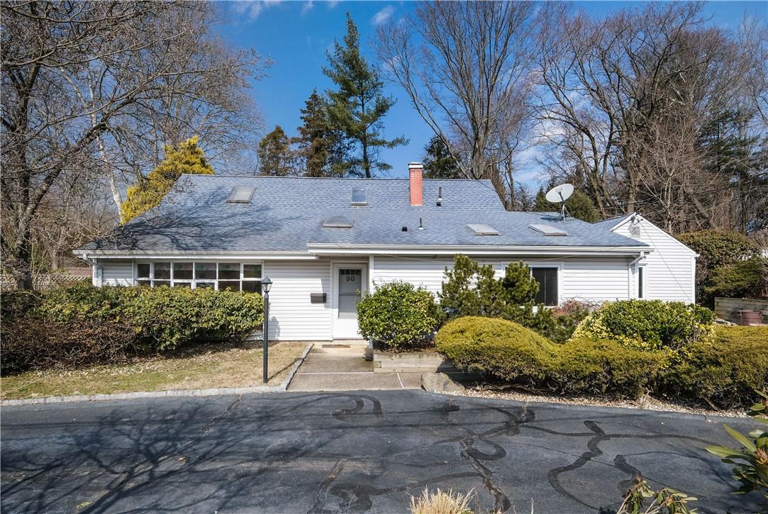 30 Brook Lane, Rye Brook, New York image 1