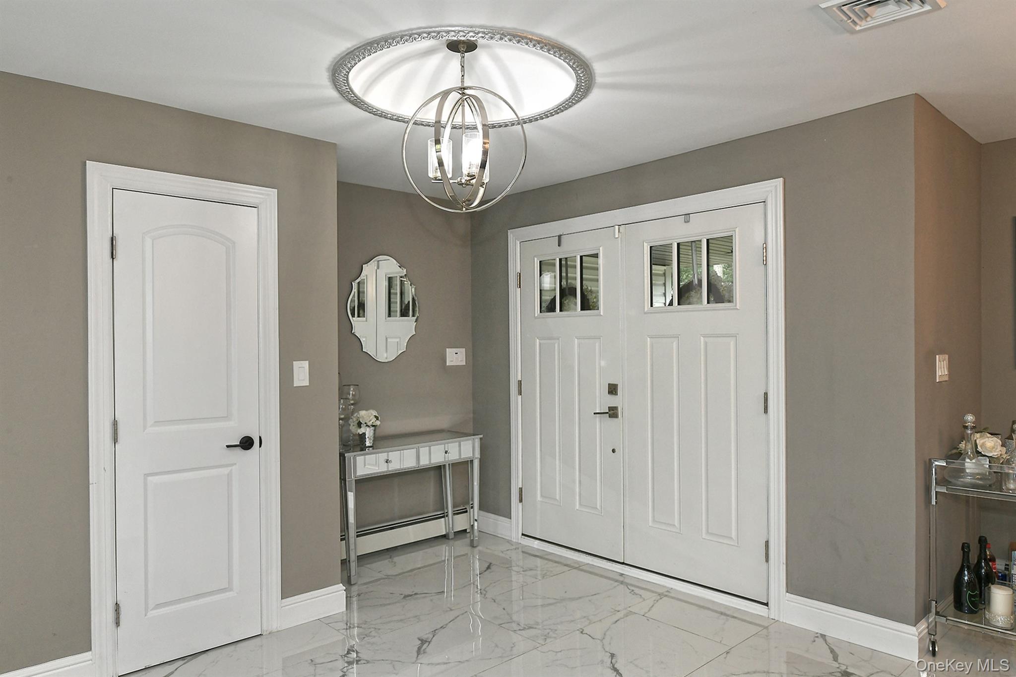 9 Midvale Court