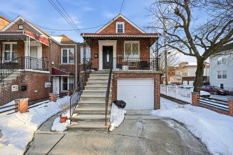 Multifamily For Sale - 1100 Neill Avenue<br/> Bronx, NY 10461