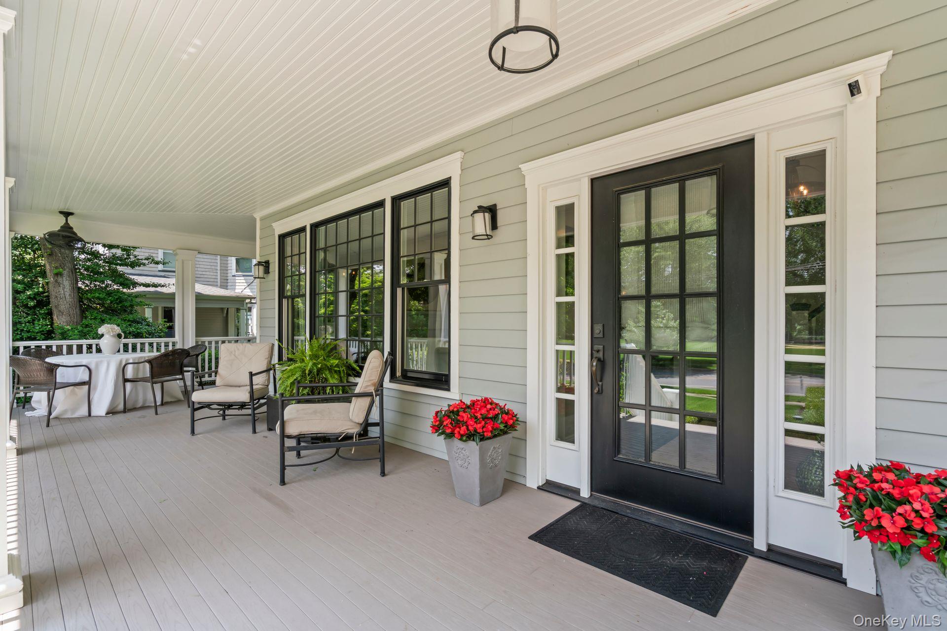 Sea Cliff, New York 11579, United States, 3 Bedrooms Bedrooms, ,3 BathroomsBathrooms,Residential,Active,233996