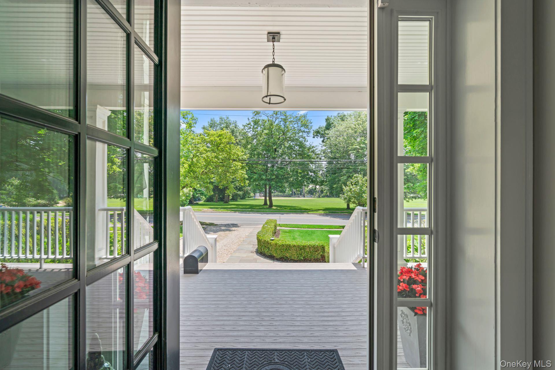 Sea Cliff, New York 11579, United States, 3 Bedrooms Bedrooms, ,3 BathroomsBathrooms,Residential,Active,233996