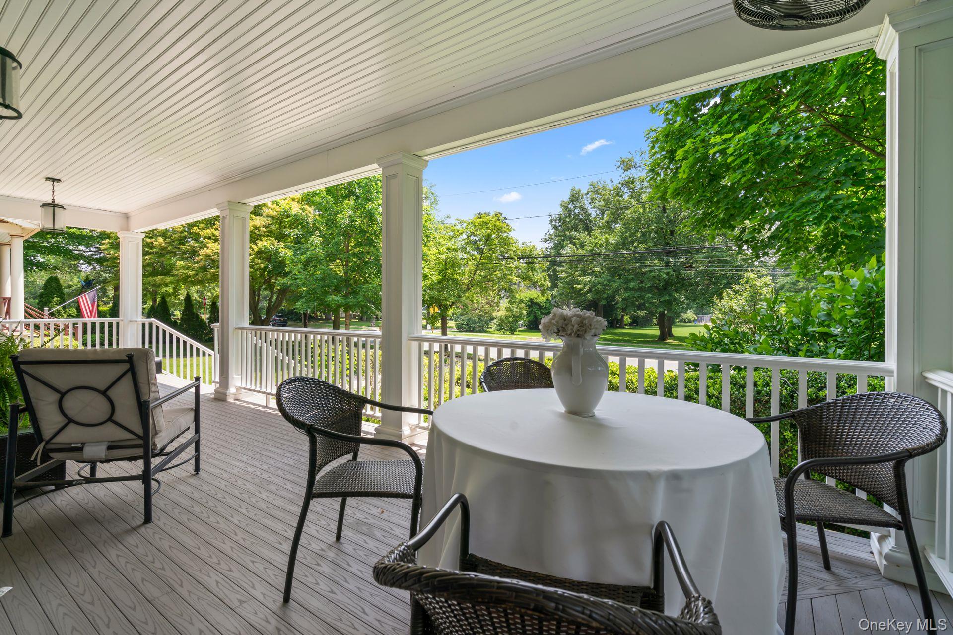 Sea Cliff, New York 11579, United States, 3 Bedrooms Bedrooms, ,3 BathroomsBathrooms,Residential,Active,233996