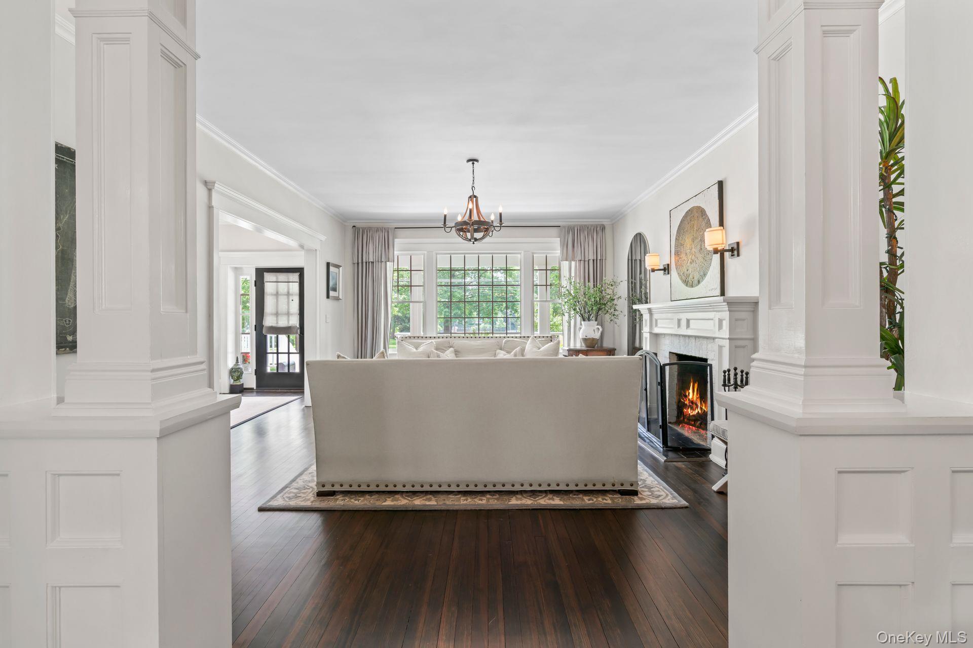 Sea Cliff, New York 11579, United States, 3 Bedrooms Bedrooms, ,3 BathroomsBathrooms,Residential,Active,233996