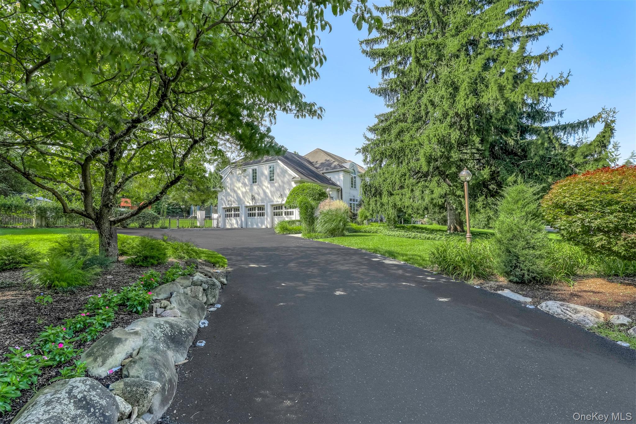 10 Cobblestone Farm Court