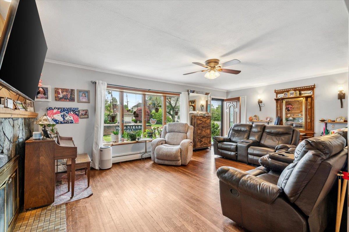 3363 Emeric Avenue, Wantagh, New York image 5