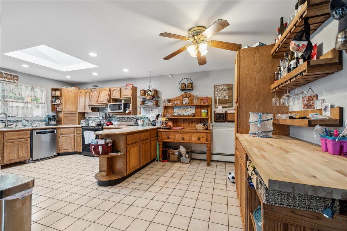 3363 Emeric Avenue, Wantagh, New York image 8