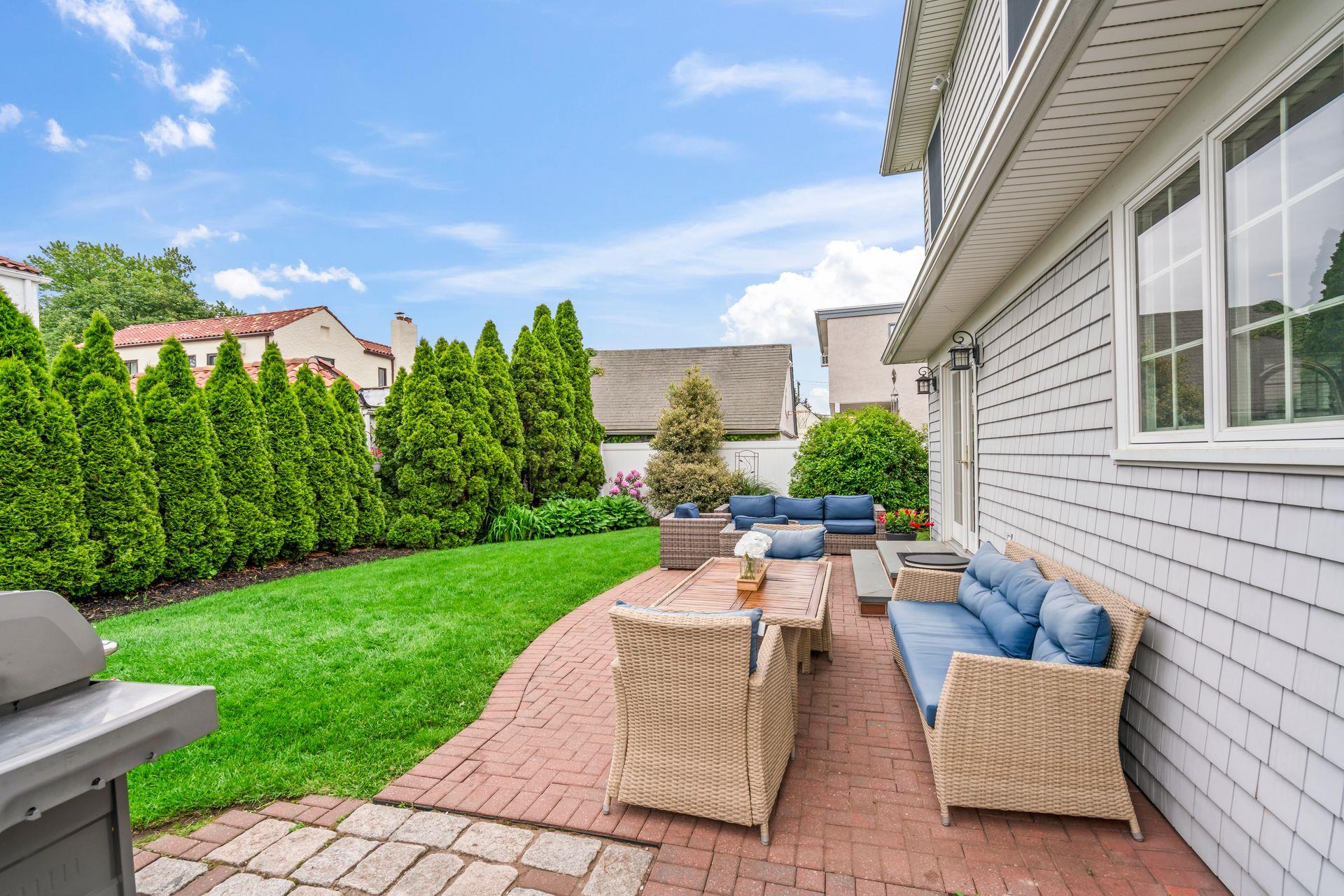 74 Buckingham Road, West Hempstead, New York image 35