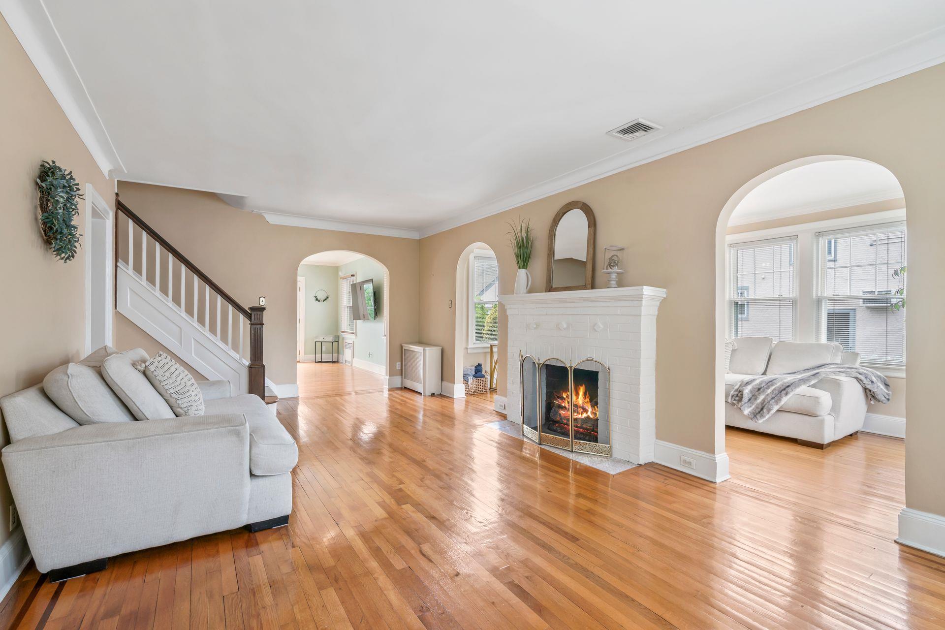74 Buckingham Road, West Hempstead, New York image 11