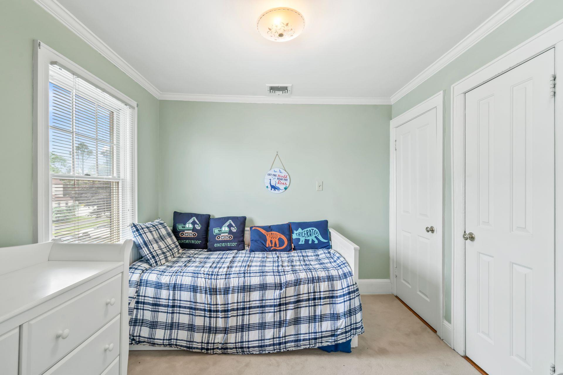 74 Buckingham Road, West Hempstead, New York image 25