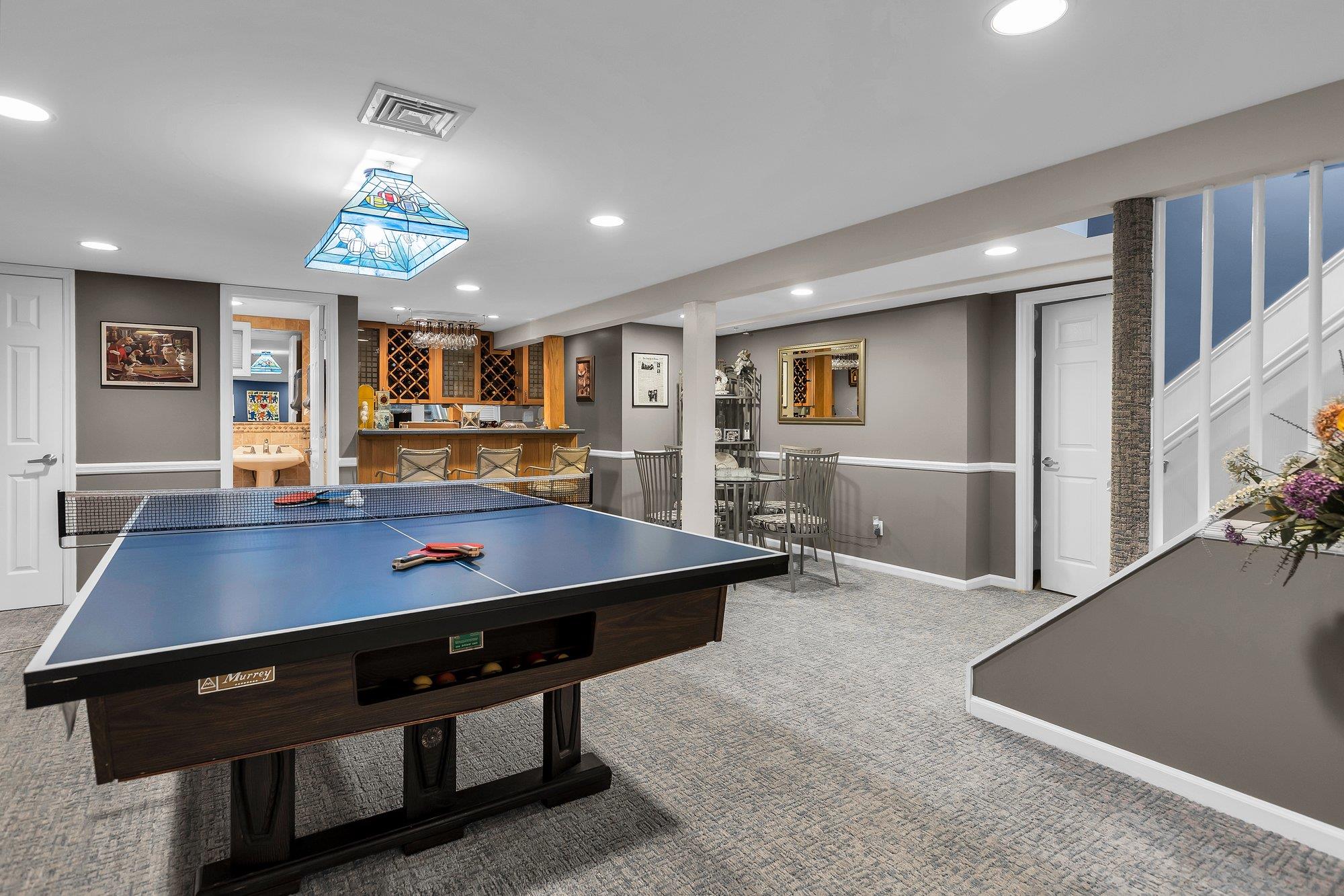 31 Round Tree Drive, Melville, New York image 30