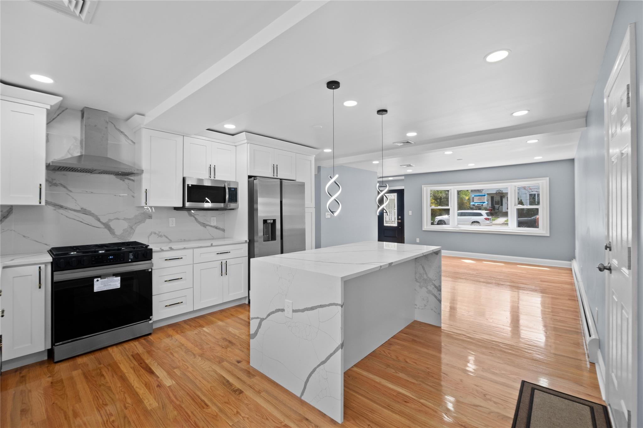 20 Rockland Avenue, Nanuet, New York image 12