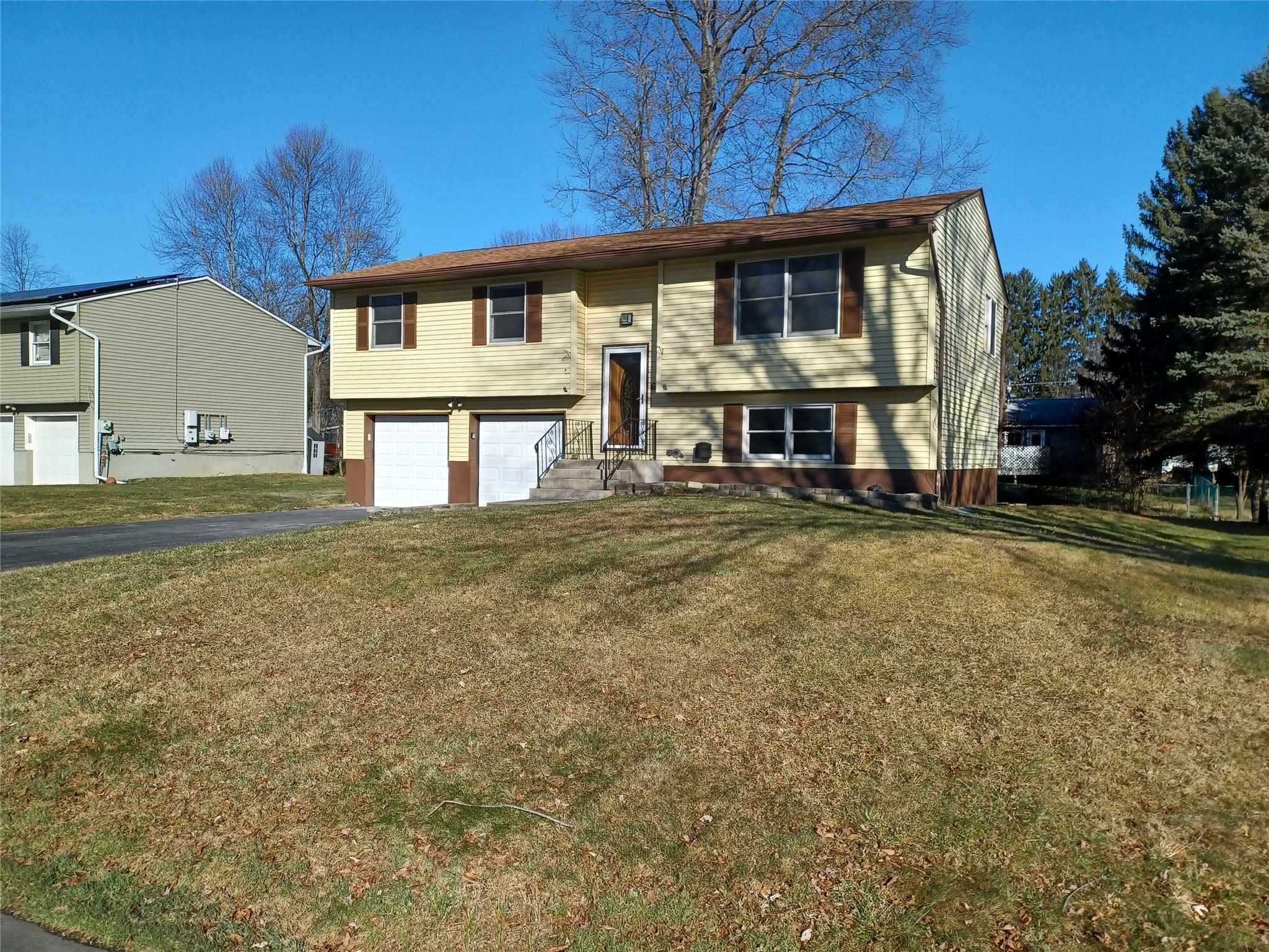 62 Brewster Drive, Middletown, New York image 1