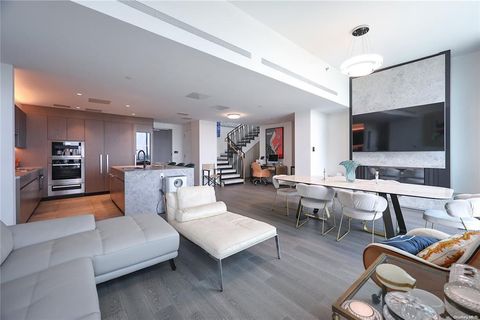 133-27 39 Avenue PH3B Flushing NY 11354