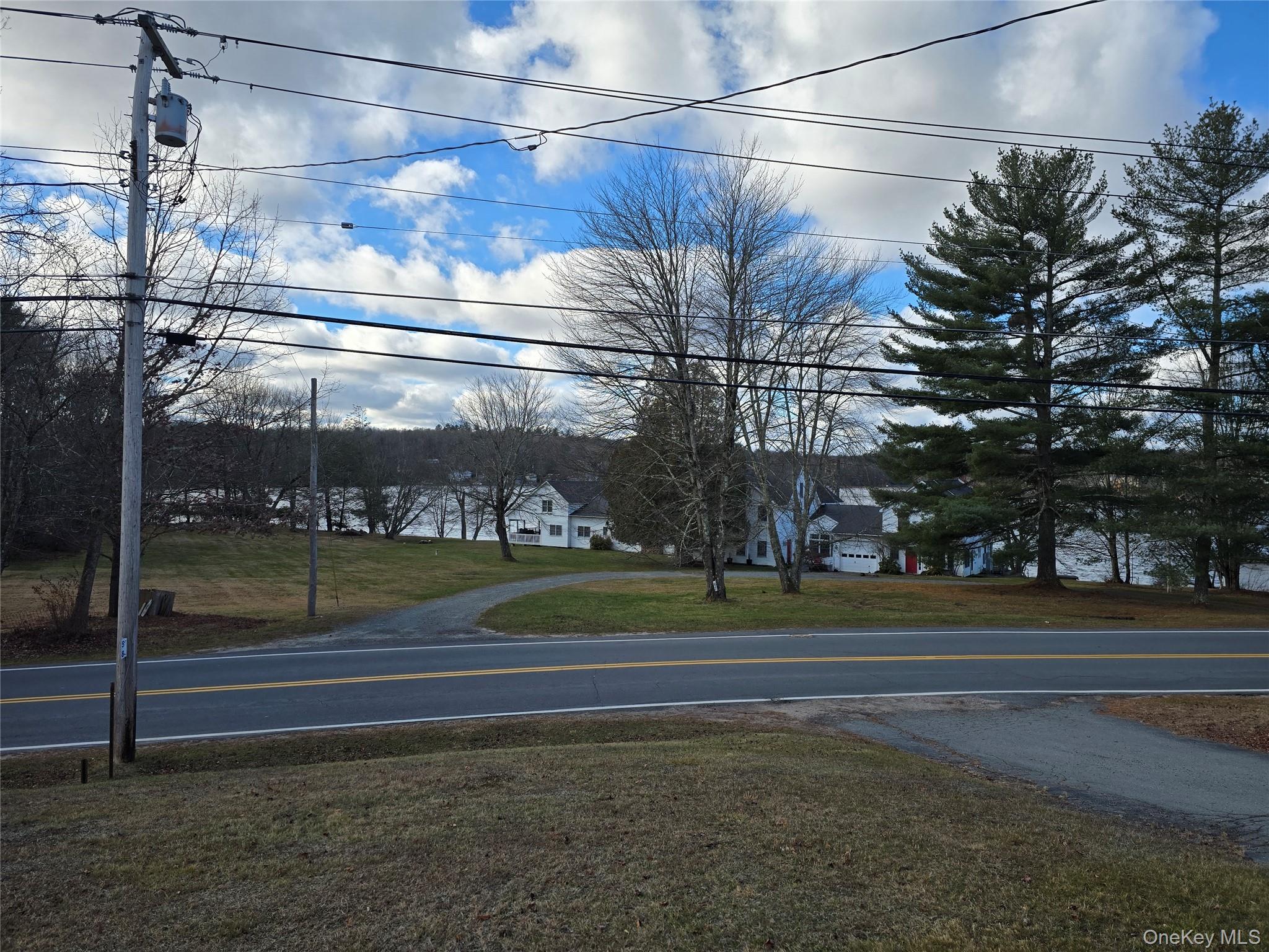 58 Horseshoe Lake Road