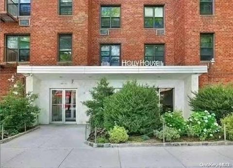 140-15 Holly Avenue Unit 6M, Flushing, NY 11355 - #: 812327