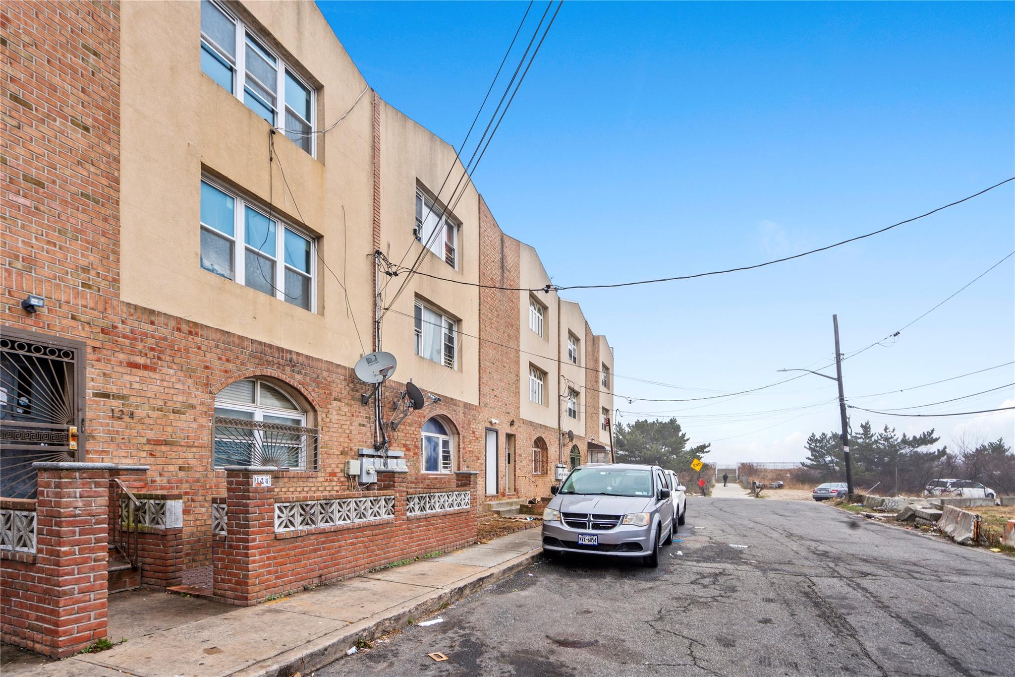 Property for Sale at Beach 27th Street, Far Rockaway, Queens, NY - Bedrooms: 6 
Bathrooms: 4  - $850,000