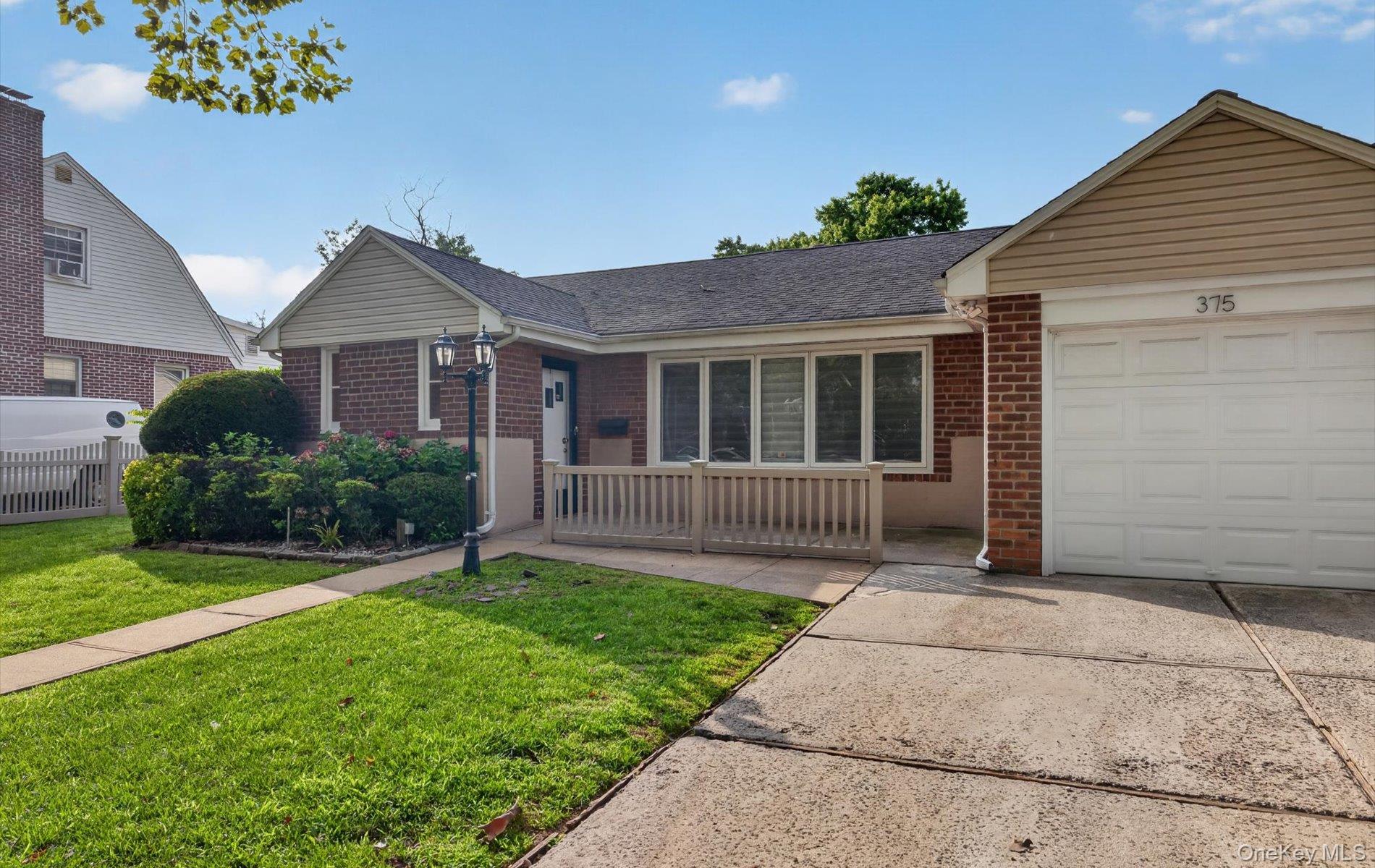 375 Peninsula Boulevard - Photo 2