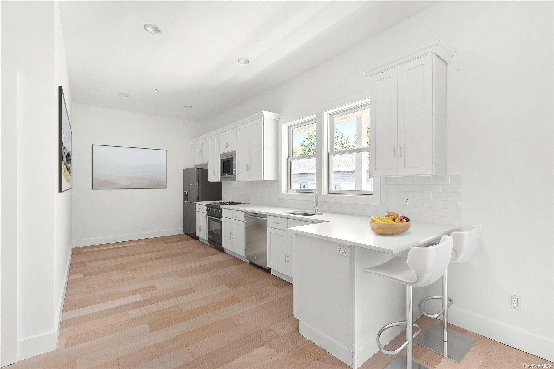21 Montauk Hwy #8 8