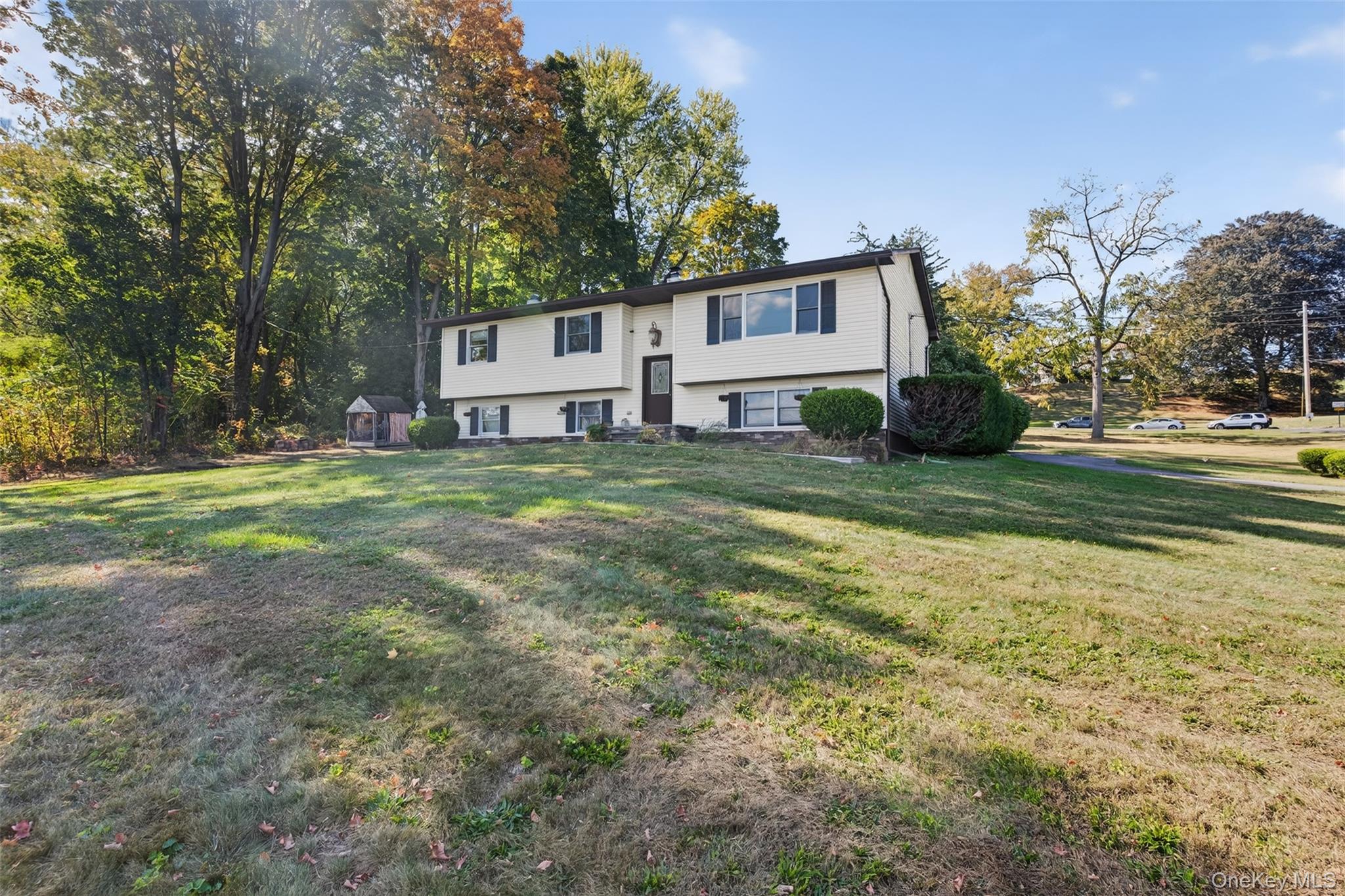 Photo 1 of 38 — 7 Mount Rose Road, Marlboro, NY 12542