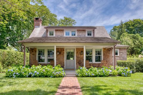 128 Halsey Street Southampton NY 11968