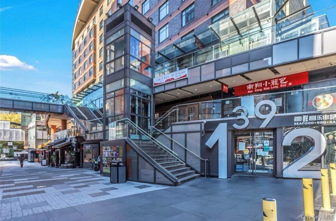 39-16 Prince Street 7E