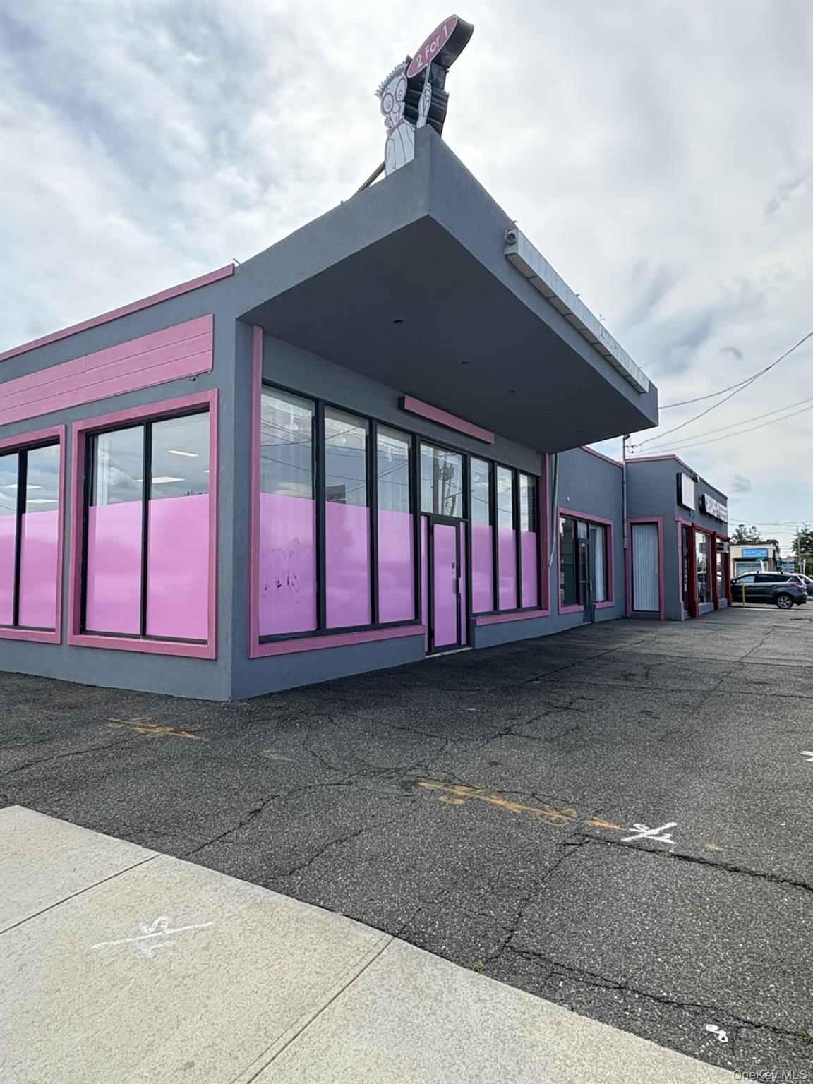 2072 Front Street 2088