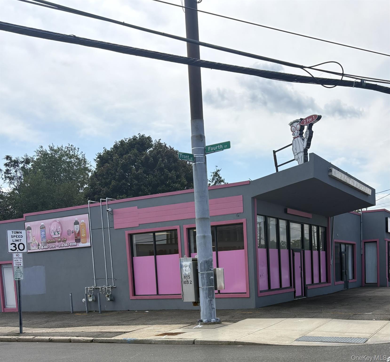 2072 Front Street 2088