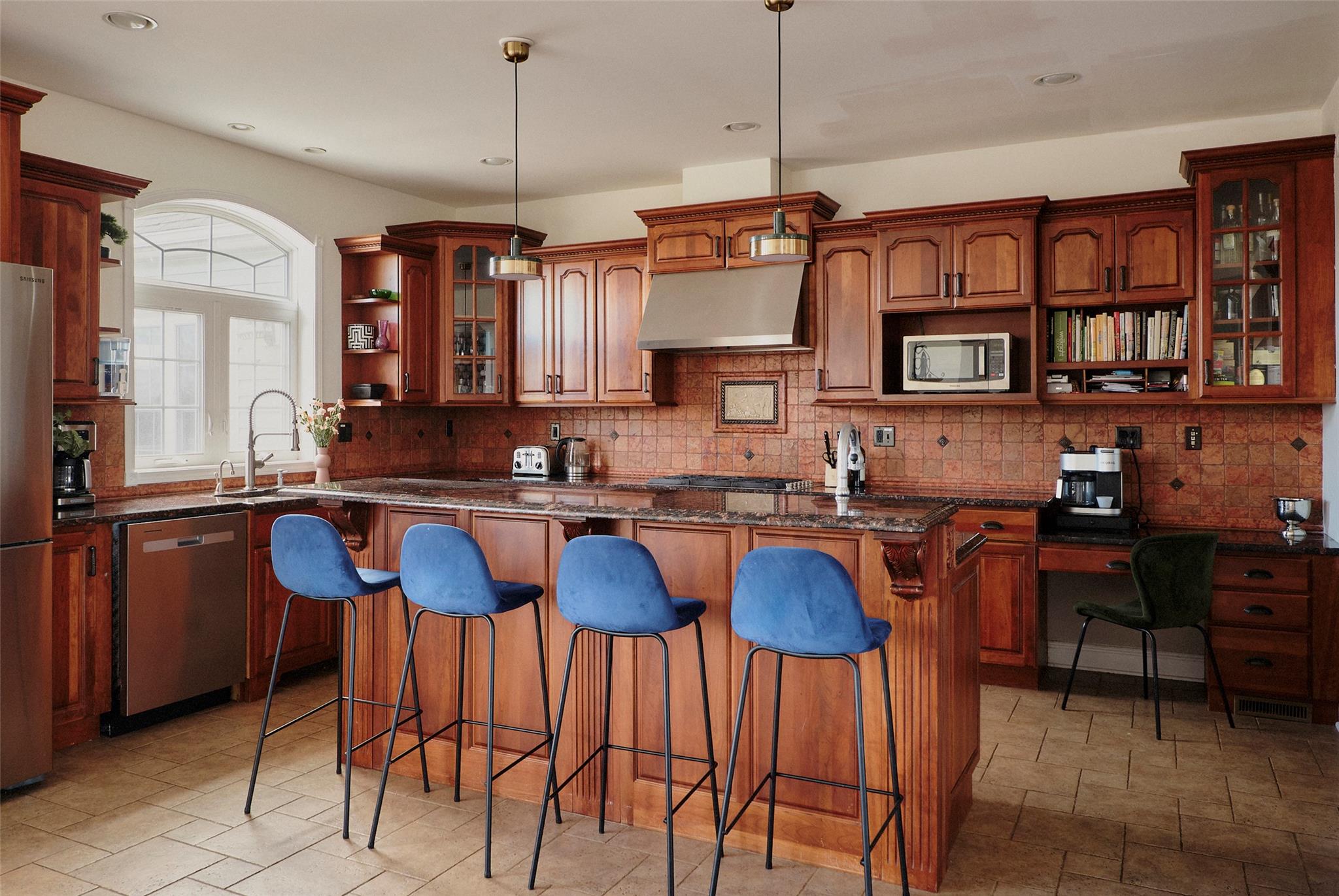 27 Gallagher Drive, Pleasant Valley, New York image 9