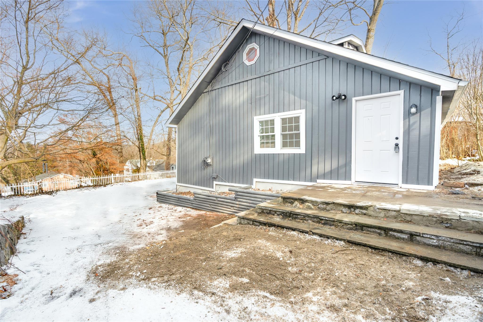 30 SE Shawnee Road, Putnam Valley, New York image 2