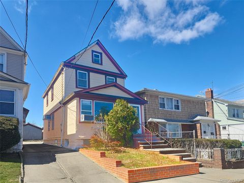 Homes For Sale - 43-24 164 Street<br/> Flushing, NY 11358