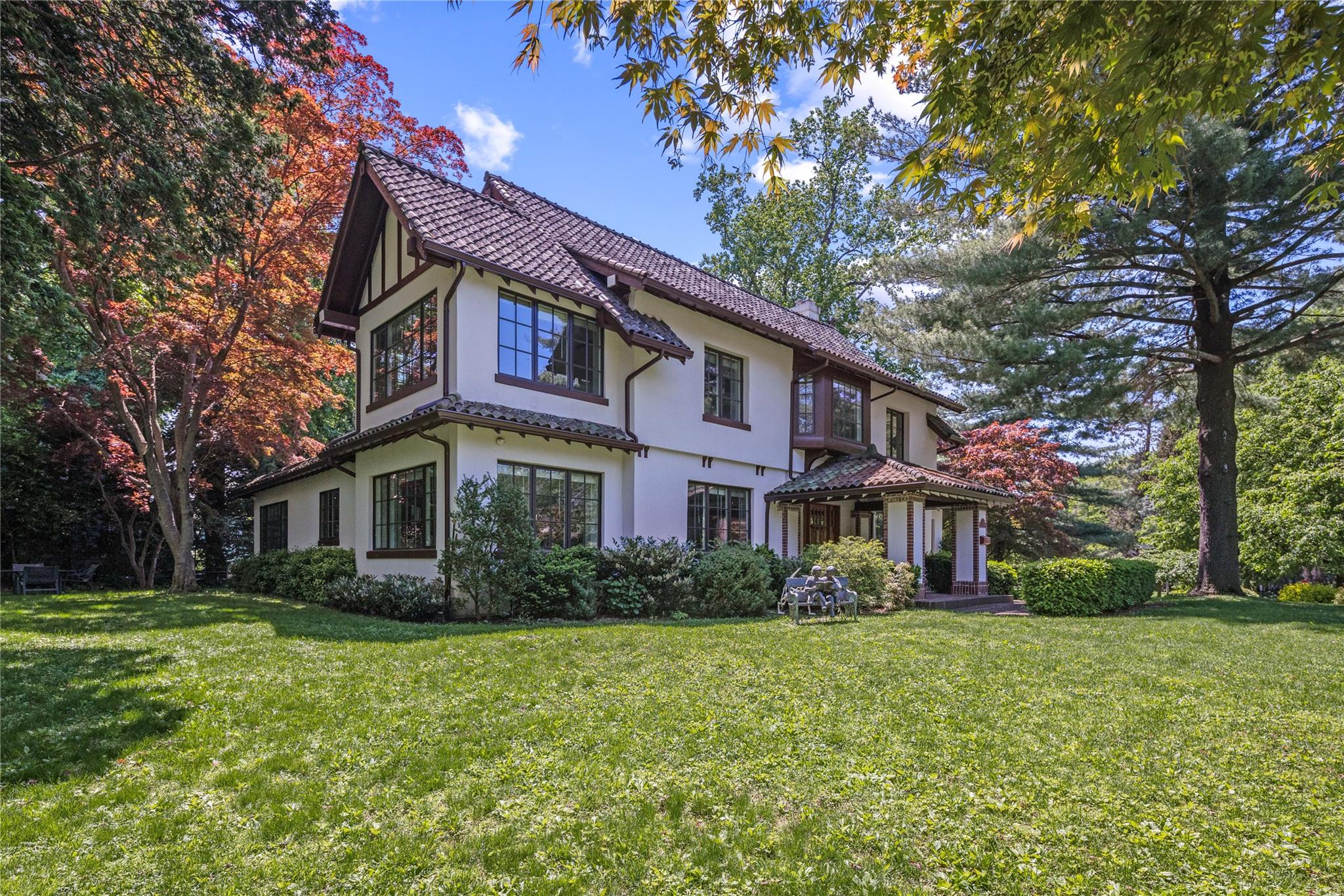 10 Gateway Drive, Great Neck, New York image 43