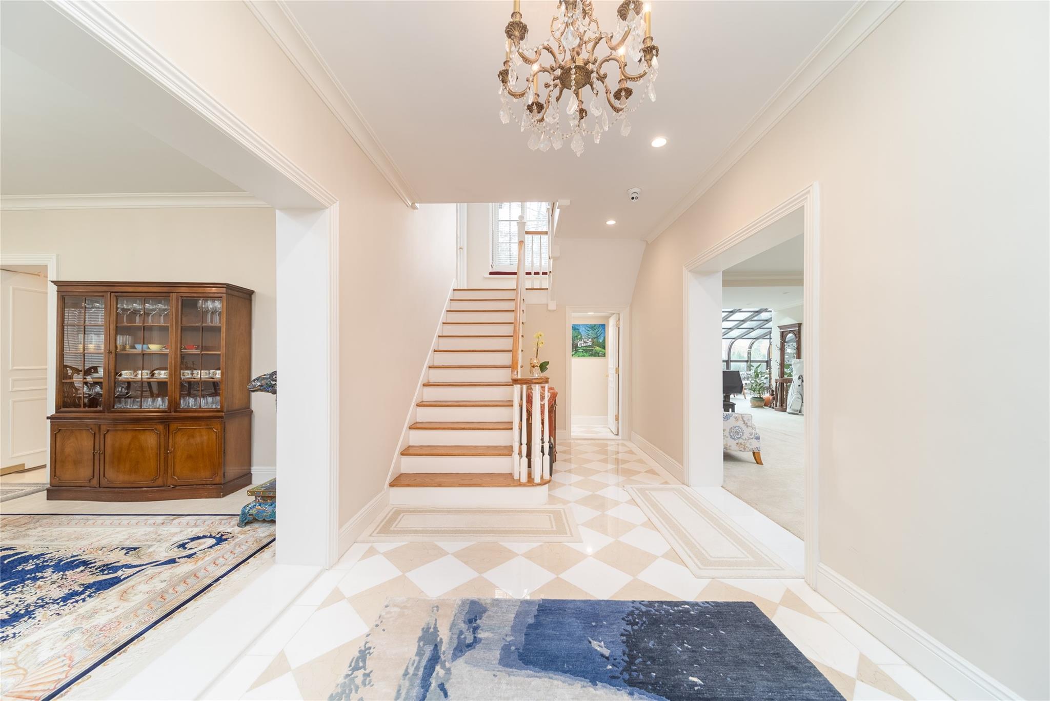 10 Gateway Drive