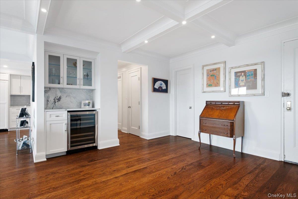 3 Washington Square 6B