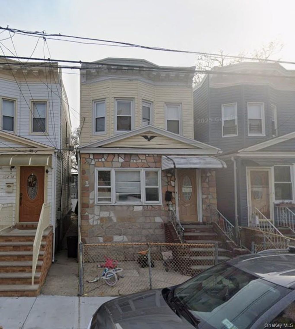 Photo of 102-12 85th Road, Richmond Hill, NY 11418 (MLS # 989770)