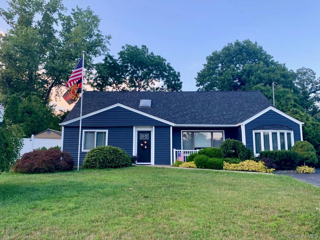 Photo of 181 Browns Road, Nesconset, NY 11767 (MLS # 988837)