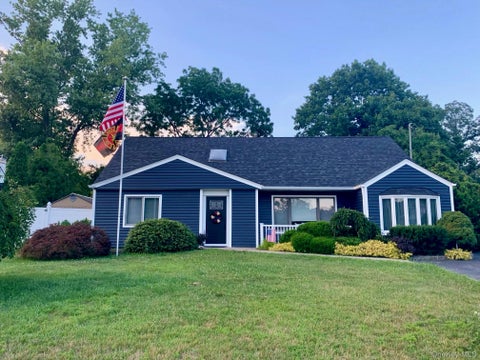 Photo of 181 Browns Road, Nesconset, NY 11767 (MLS # 988837)