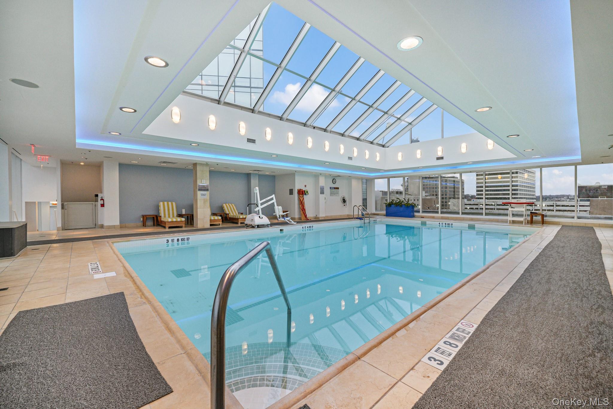 1 Renaissance Square 15E